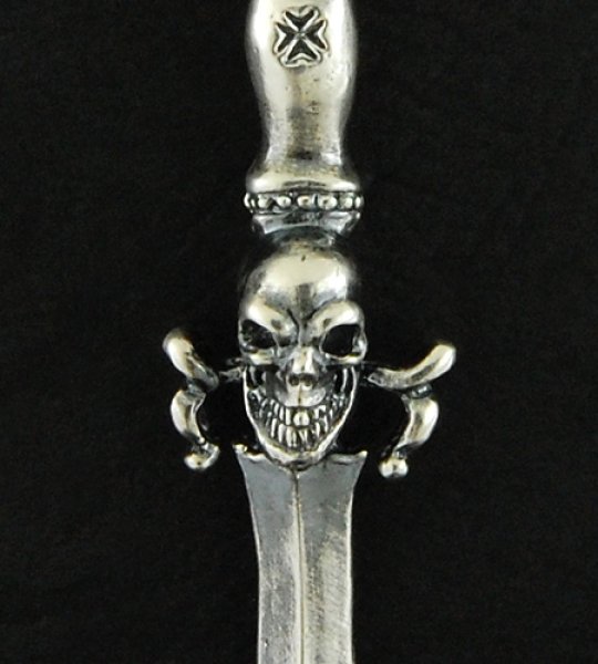 画像4: Quarter Dagger With Skull Pendant (4)