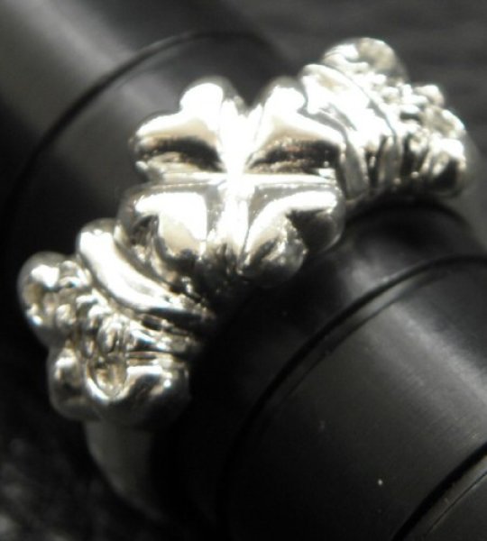 画像6: Small 4Heart Crown Ring (Platinum Finish) (6)