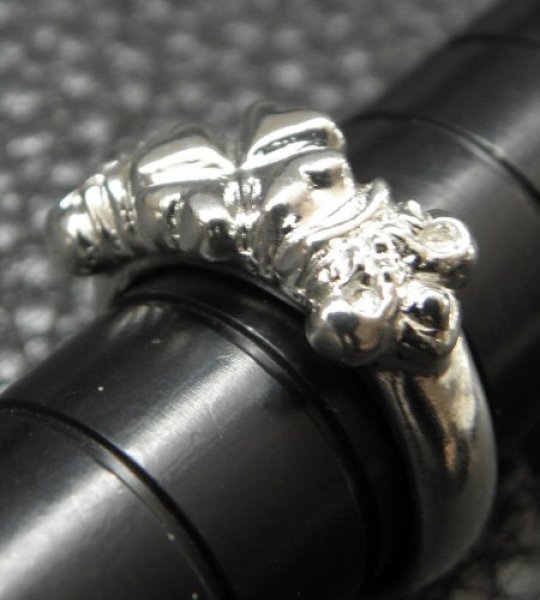画像4: Small 4Heart Crown Ring (Platinum Finish) (4)