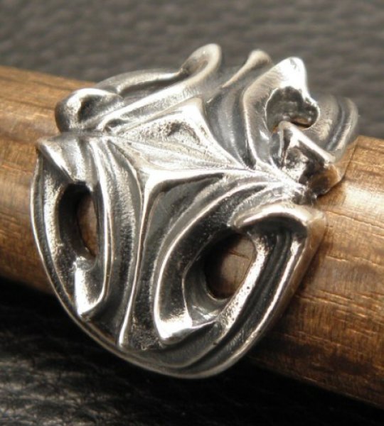 画像12: Large Sculpted Oval Roll Ring (12)