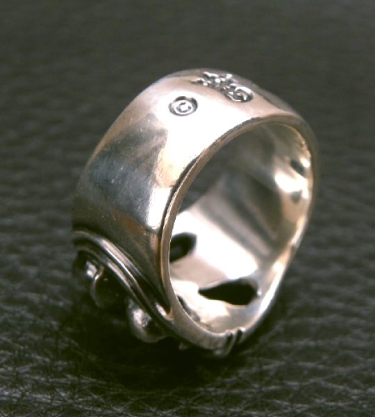 画像13: Ｍedium Cross Oval Roll Ring (13)