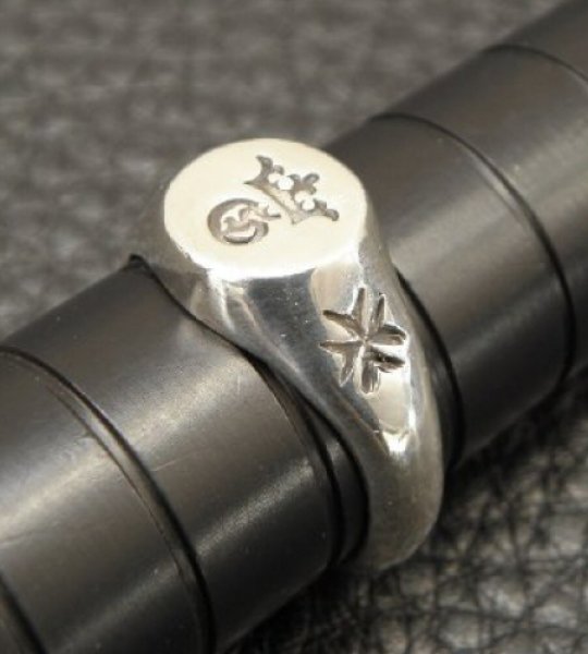 画像4: G&Crown Small Signet Ring (4)