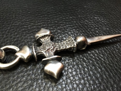 Half FT Cross Single Skull Dagger Pendant