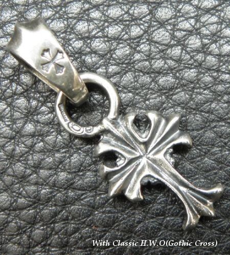 Gaborartory 1/16 Grooved Cross Pendant